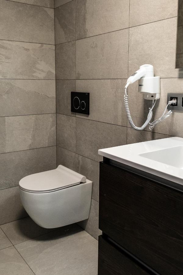 Zwijndrecht Guesthouse Max מראה חיצוני תמונה